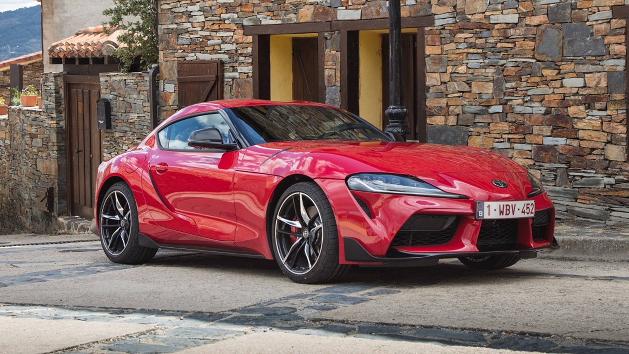 Supra 01 1140X600