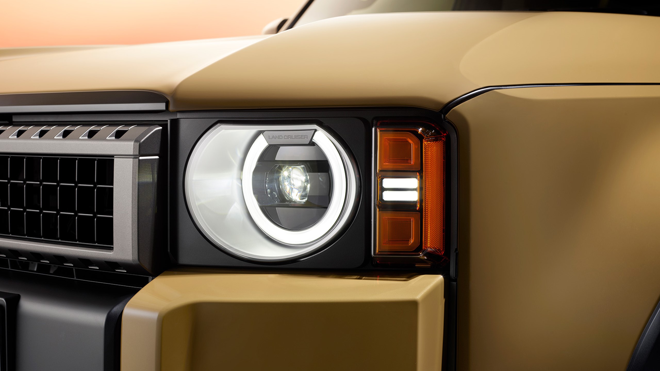 2024_land_cruiser_first_edition-012-1900x1069.jpg