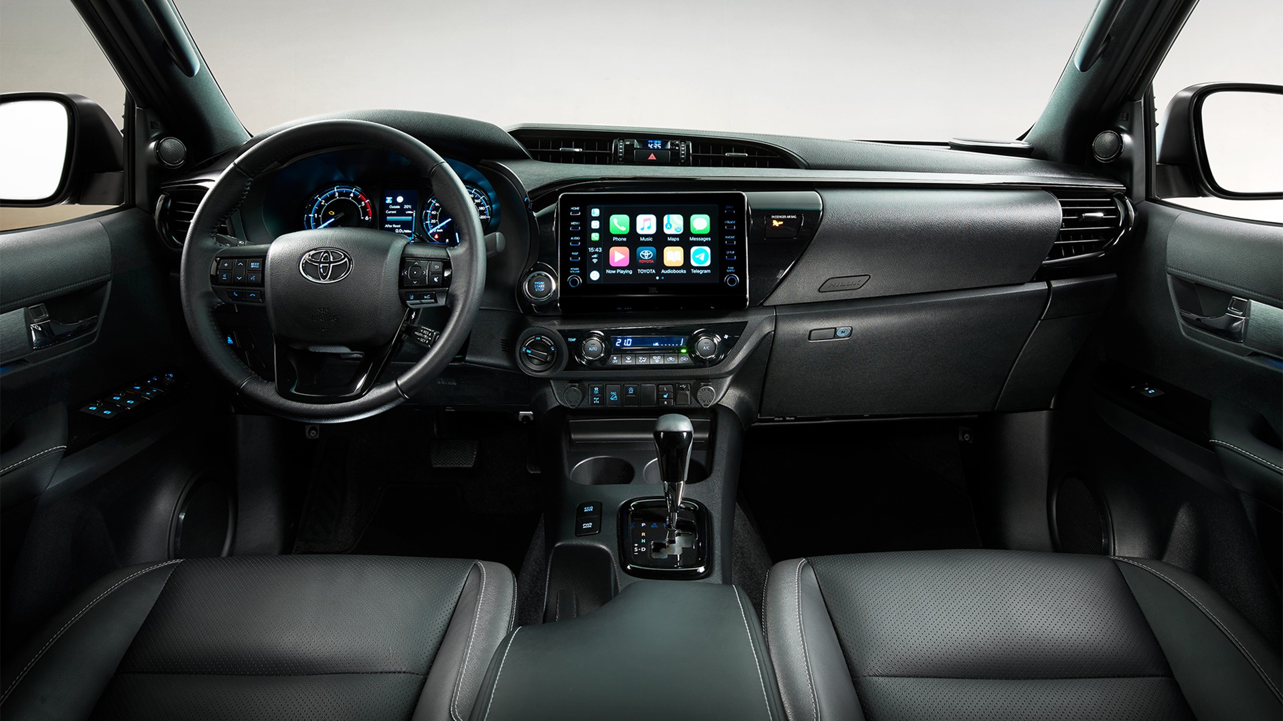 2021 Toyota Hilux Front Desk Interior 1900X1069